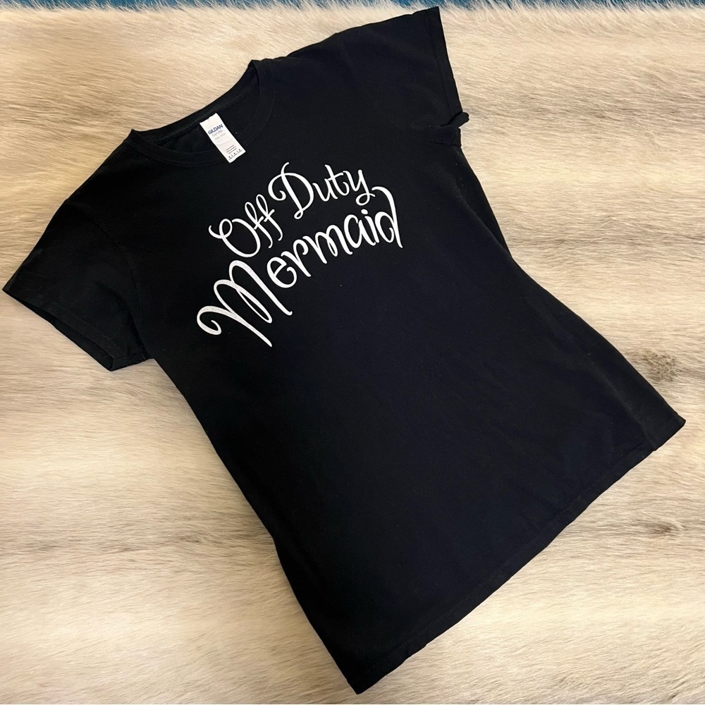“OFF DUTY MERMAID” Black Short Sleeve T-Shirt Baby M Tee Retro
